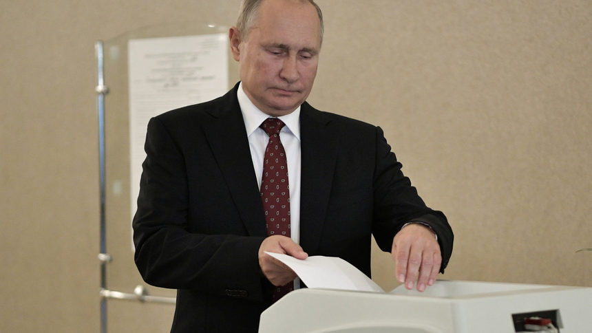 Путин: Надявам се, че в изборите участват достойни кандидати