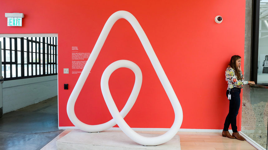 Централата на Airbnb в Сан Франциско, Калифорния.