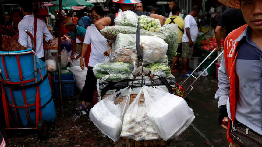 Тайланд започна годината със забрана на найлоновите торбички