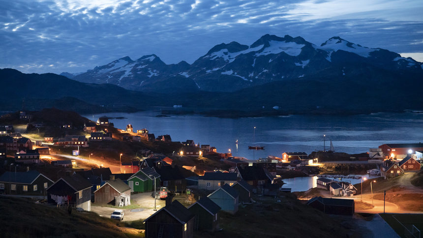 Заради САЩ и Китай Гренландия се замисли за бъдещето