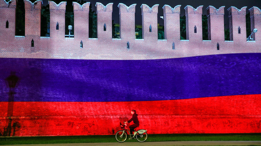 Русия преди референдума - кой разпалва омраза срещу хомосексуалните