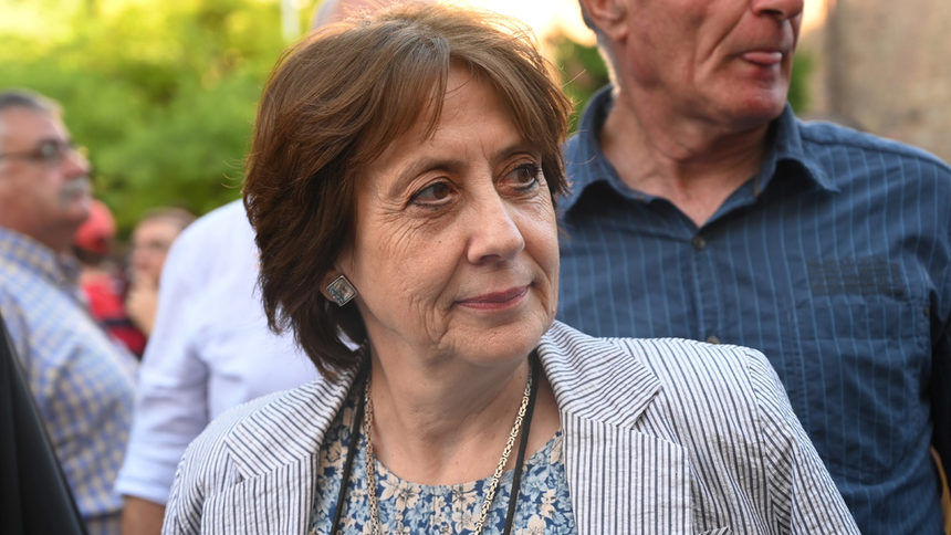 Полицията разследва инцидент с Ренета Инджова