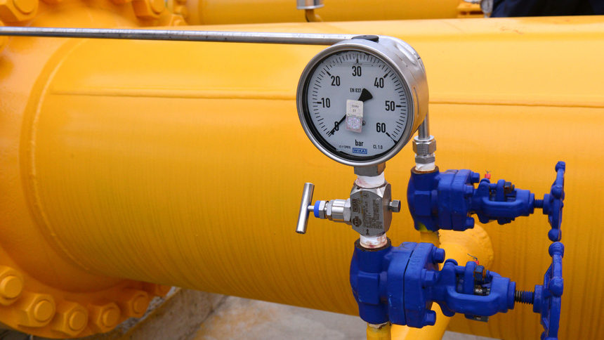 "Булгаргаз" иска 15% по-скъп газ от септември