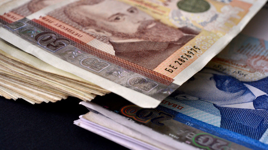 БНБ иска регулация и на обменния курс при банкоматите