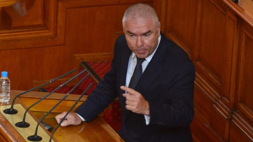 Марешки: подкрепата ми за конституцията не означава нищо