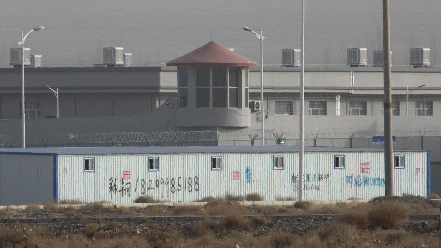 Изследване описа 380 лагера за уйгури в Северозападен Китай