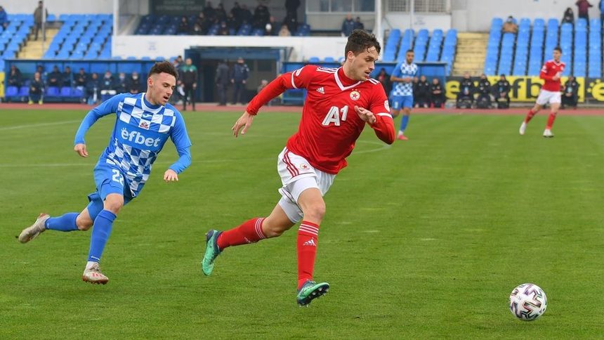 Червените взеха втора поредна победа