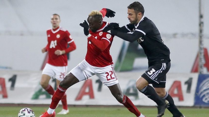 ЦСКА спечели с 2:0 в напрегнат двубой