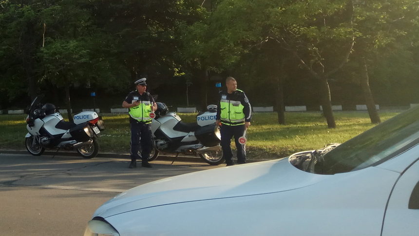 Ремонтите спират за голямото пътуване, всички камери на полицията ще са на пътя