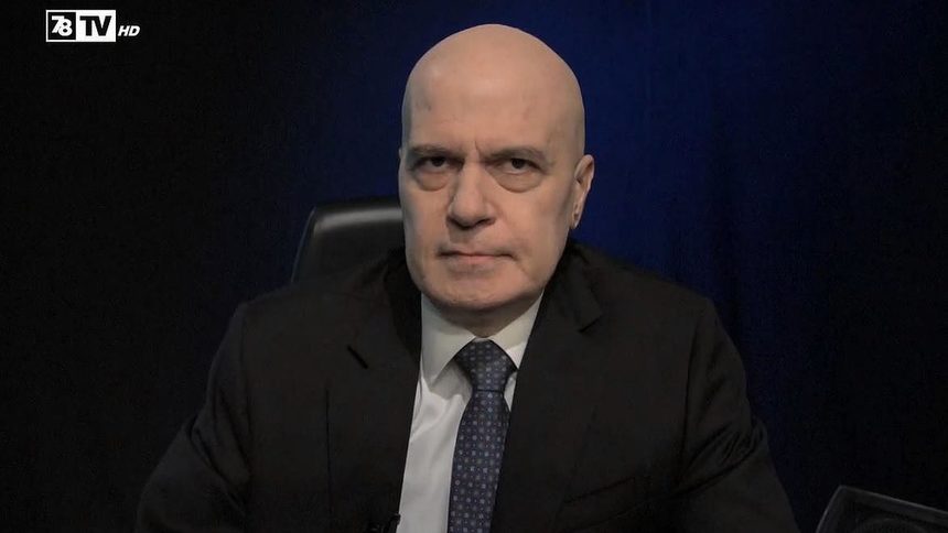 "Новите варвари" по Слави Трифонов: сценарият с правителството