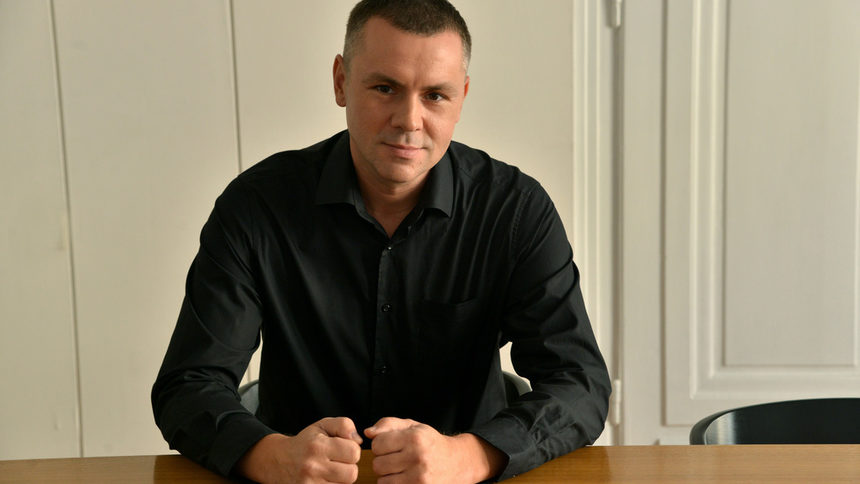 Христо Петров - Ицо Хазарта: Системата на зубренето ражда тарикати на дребно