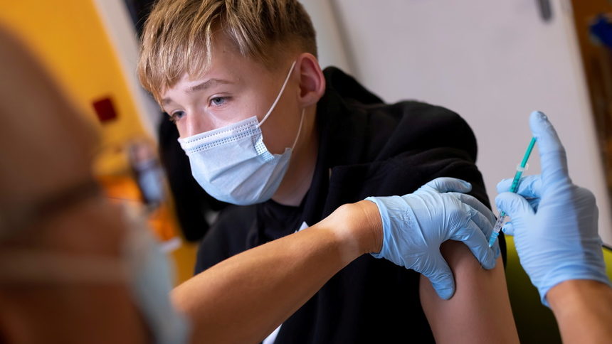 Носят ли съдебна отговорност лекарите в Германия, които ваксинират