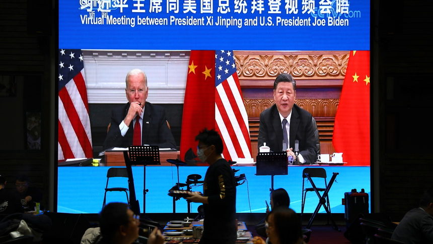 На неочаквано топла виртуална среща Байдън и Си взаимно се предупредиха заради Тайван