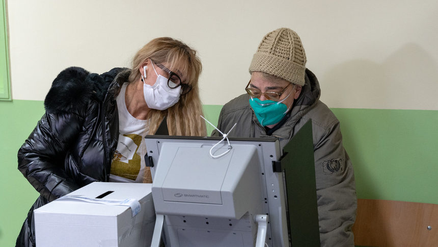 Радев получава равна подкрепа в различните населени места