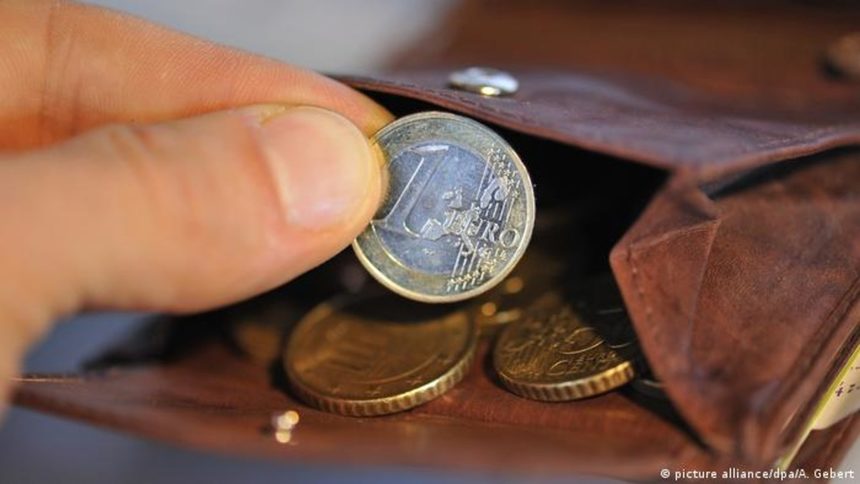 Все повече хора в Германия не могат да си плащат сметките