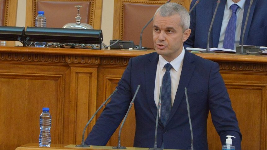 "Страхът се усеща": Костадинов поиска достойни мъже да се борят с васална България