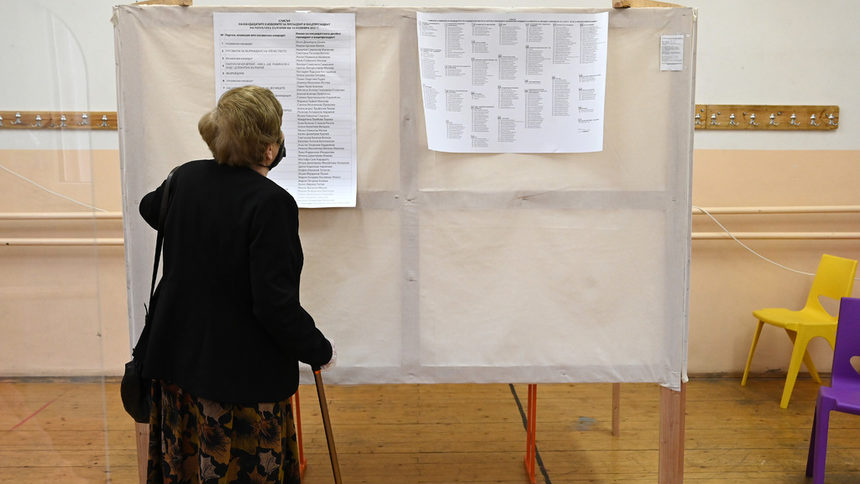 Изборна преумора, по-малко контролиран вот, национален софтуер: защо хората не гласуваха