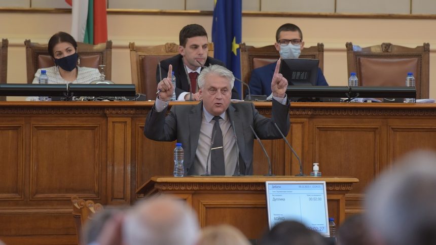 Вътрешният министър обяви, че има опити за гласуване с подвижна урна от хора без увреждания