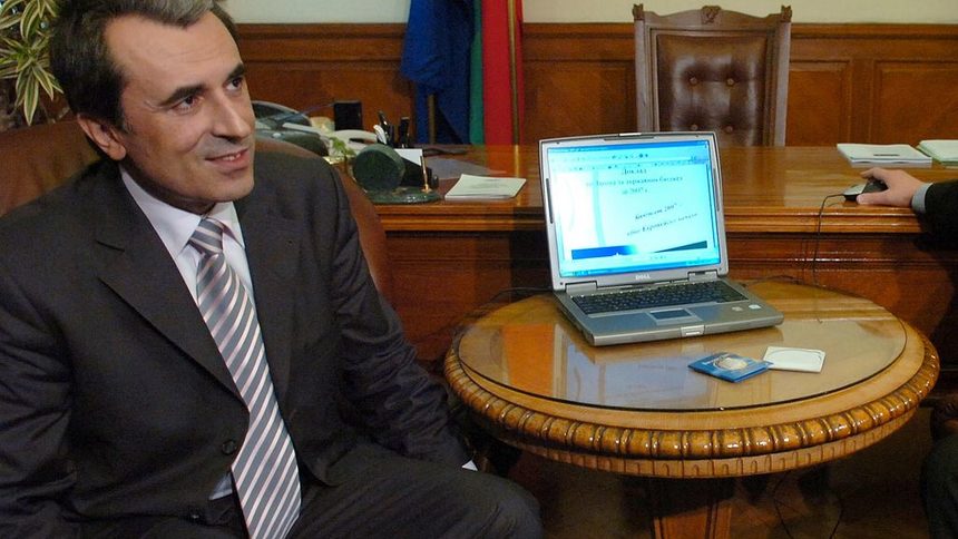 Орешарски: Спрените евро пари по САПАРД са за случая Стойков