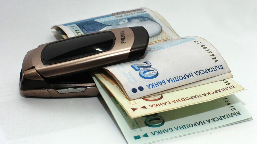 Зачестяват случаите на телефонни измами