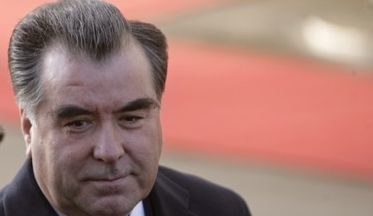 Таджикистан ще реши на референдум дали президентът да управлява доживот