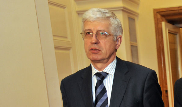 Румен Овчаров
