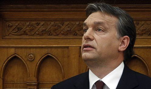Унгария затяга контрола върху банковия сектор